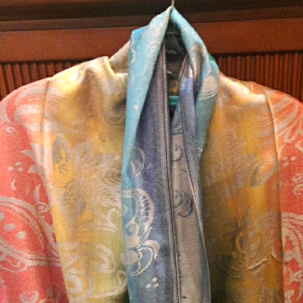 PASHMINA - Picture 3 of 3